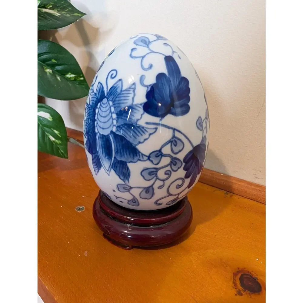 Vintage Blue White Porcelain Egg Peony Vine Chinoiserie Wood Stand 6